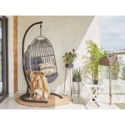 Beliani Hangstoel SESIA - Grijs Polyester, Pe Rotan 8 Beliani Hangstoel SESIA - Grijs Polyester, Pe Rotan -Tuinstoelen Winkel d4ab082dc1fe4b84819f1349bc85b944